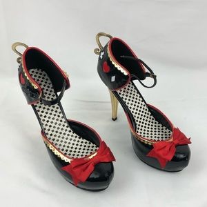 Leg Avenue novelty 5 inch heels